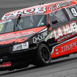 Turismo Pista: Cangelaro lideró de punta a punta y se quedó con la victoria en la final de la Clase 1