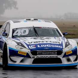 Top Race: Ciarrocchi voló bajo la lluvia y se quedó con la pole en San Jorge