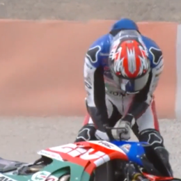 ¡Todavía no empezó! Un piloto de MotoGP se cayó antes del comienzo del GP de España