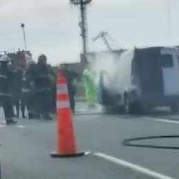 Se incendió una camioneta en la Autopista Buenos Aires-La Plata