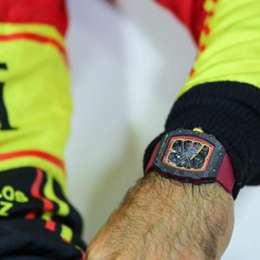 F1: ¿En cuánto está valuado el reloj que quisieron robarle a Sainz?