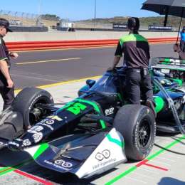 IndyCar: Canapino toma contacto en Laguna Seca