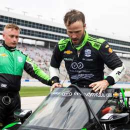 ¿Cómo es el plan de hidratación de Canapino en la IndyCar?