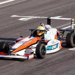 Fórmula Nacional: Stang cambió pole por victoria en 9 de Julio