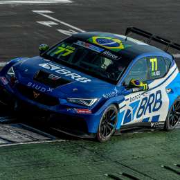 TCR South America: Raphael Reis dominó el viernes en Velopark
