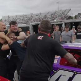 ¡Escándalo¡ El óvalo de Martinsville fue escenario de una pelea entre mecánicos