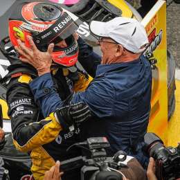 "Si no vas a boxes te mato", la brillante anécdota de Leonel Pernía con su papá Vicente