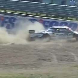 TC en San Nicolás: Carinelli se despistó y obligó al ingreso del Auto de Seguridad