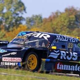 TC Mouras: Ricciardi y Barrio dominaron las baterías de la mañana en La Plata