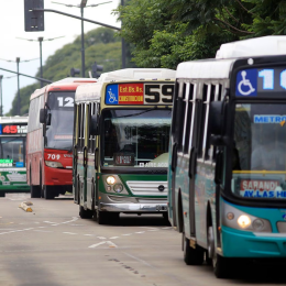 Proponen que los usuarios del transporte público renuncien voluntariamente al subsidio