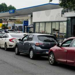 Falta de combustible: el Gobierno asegura que la normalización puede tardar hasta 3 días