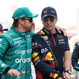 F1: ¡Milimétrico! La impresionante foto final del duelo entre Alonso y Pérez