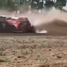 ¡Qué susto! Fuerte vuelco e impacto lateral en Henderson