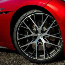 Pirelli: de lo clásico a lo moderno, nuevos neumáticos para coches Maserati GT