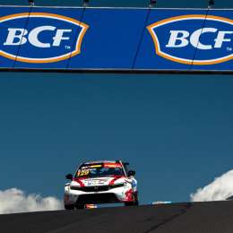 TCR World Tour: Girolami y un buen comienzo en Bathurst
