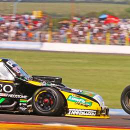 Galería: Londero y un despiste que terminó con un neumático por los aires