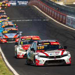 TCR World Tour: noveno puesto para Girolami en la segunda carrera en Bathurst