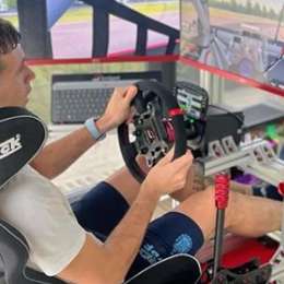 ¡Un piloto de Selección! La otra pasión del Dibu Martínez