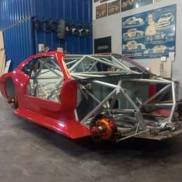 TC: el Challenger salió de pintura y sigue su armado para presentarse en El Villicum