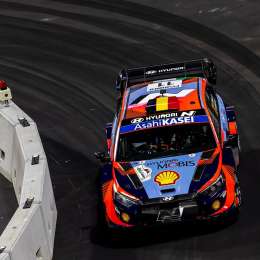 Rally Mundial: Thierry Neuville es el primer líder en Japón