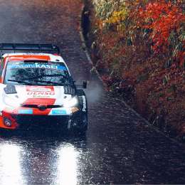 Rally Mundial: Elfyn Evans manda en Japón después un viernes caótico