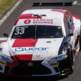 Top Race: Sapag lideró las pruebas libres en Río Cuarto