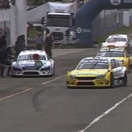 Top Race: Di Palma fue superior en la estrategia y le ganó en la parada en boxes a Ciarrocchi