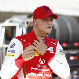 Mick Schumacher piloto oficial Alpine