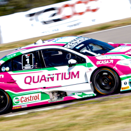 TC2000: Leonel Pernía se quedó con la pole en una ajustada clasificación en Alta Gracia
