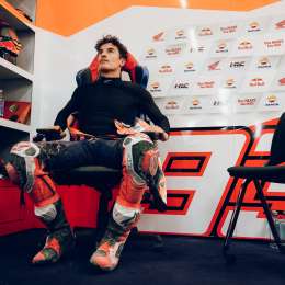 Marco Bezzecchi fue lapidario con Marc Márquez: "Es el piloto más sucio del MotoGP"