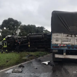 Tragedia en la Ruta 31: murieron tres personas tras un choque entre un auto y un camión