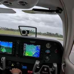 ¡Un piloto con altura! Grosjean y una experiencia inolvidable a bordo de un avión