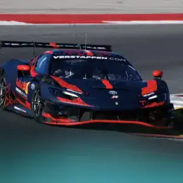 Verstappen manejó una Ferrari