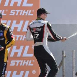 Pernia y su gran admiración por Rossi: “No hay muchos pilotos como Matías”