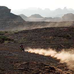 Dakar 2024: la piedra volcánica, el gran dolor de cabeza de la Etapa 1