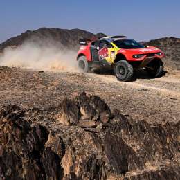 Dakar 2024: Sébastien Loeb alcanzó su primera victoria en la 4ta etapa de los Autos