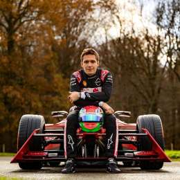 Sacha Fenestraz no podrá utilizar la bandera argentina en la Fórmula E