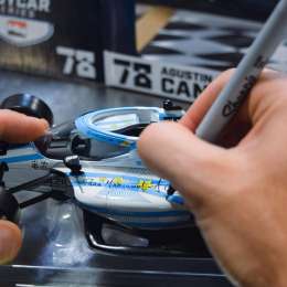 Indy500: ¿Cuándo llegará la réplica del auto de Canapino a la Argentina?