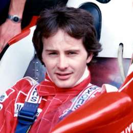 Frases Históricas: “Si todo parece bajo control, es que no vas suficientemente rápido”