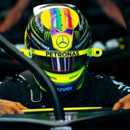 F1: ¿Cómo comunicó Hamilton a Mercedes la bomba de su salida a Ferrari?