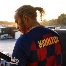 F1: el anuncio de Hamilton a Ferrari ya superó al de Messi al PSG