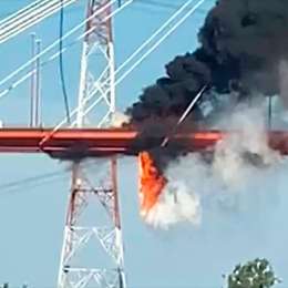 ¡Impactantes imágenes! Se incendió un camión sobre el puente Zárate-Brazo Largo