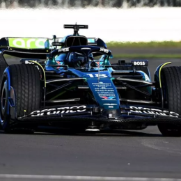 F1: el nuevo Aston Martin ya salió a pista en Silverstone