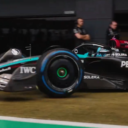 F1: el flamante Mercedes W15 salió a pista en Silverstone