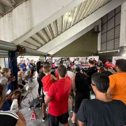 Los hinchas de Werner dijeron presente en la prueba del Mustang en La Plata