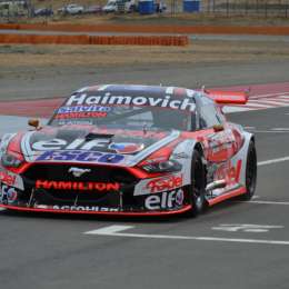 El nuevo Turismo Carretera aceleró por primera vez en El Calafate