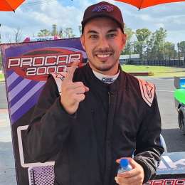 Procar 2000: Matías Gruccio ganó la primera final en el Gálvez