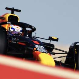 F1: Verstappen y Red Bull se llevaron la primera pole position del año