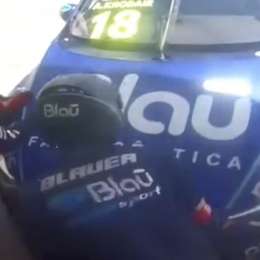 Stock Car: ¡Qué susto! Un auto casi atropella a un camarógrafo