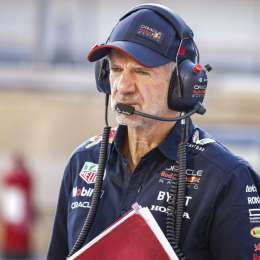 F1: ¿Aston Martin le realizó una oferta millonaria a Newey para sacarlo de Red Bull?